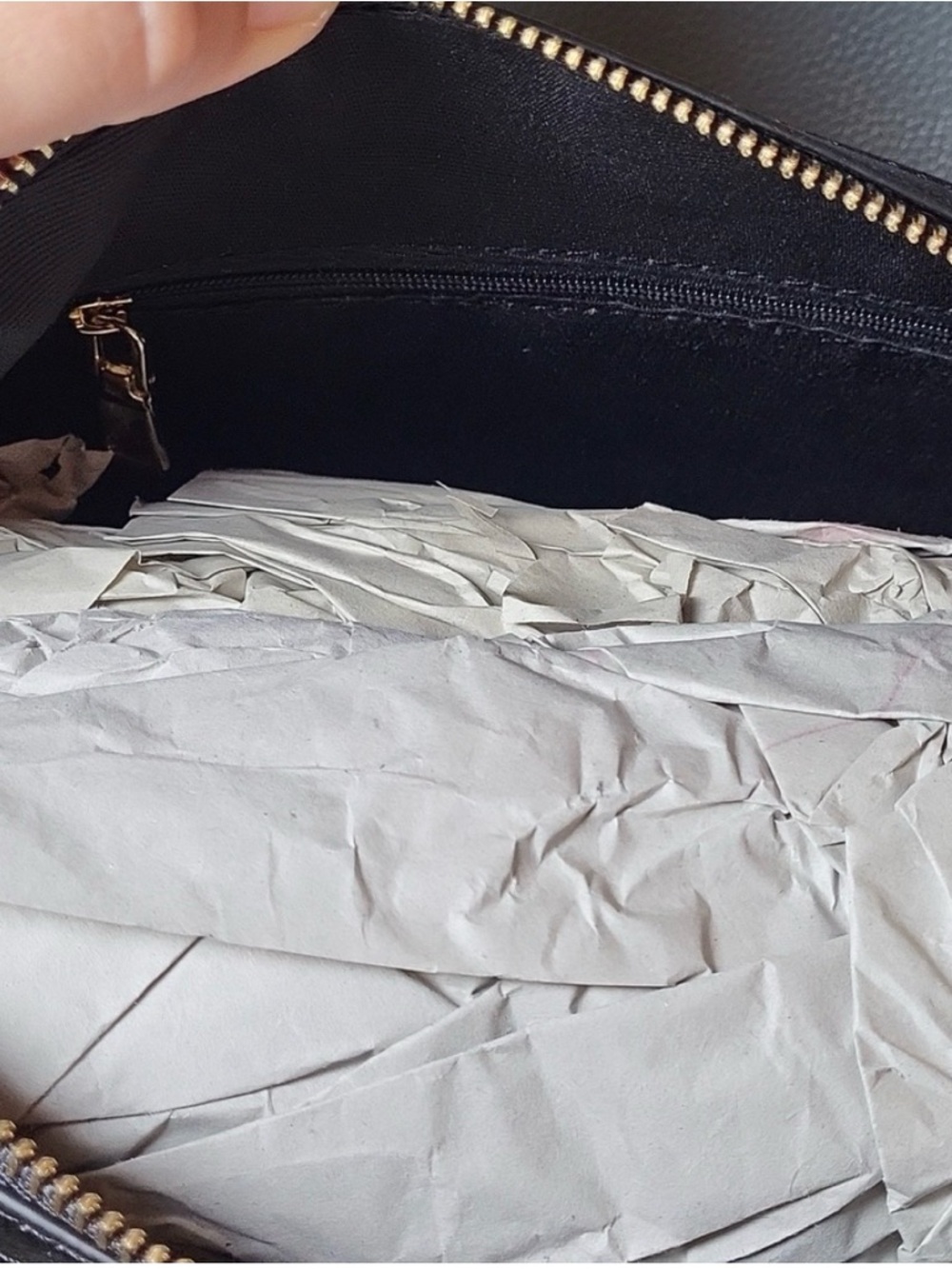 Luxury Bolvaint Lilou Bag New with Dust Bag - Picture 9 of 10